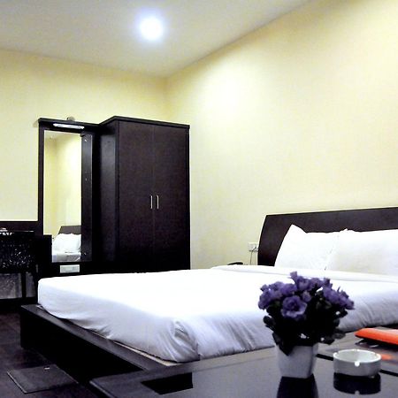 Hotel Suncity Palace Jharsuguda Exterior foto