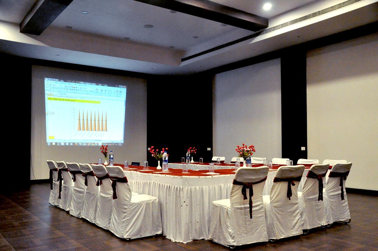 Hotel Suncity Palace Jharsuguda Exterior foto