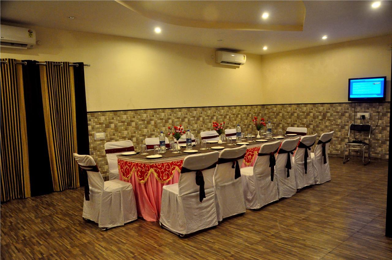 Hotel Suncity Palace Jharsuguda Exterior foto